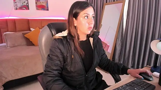 Catti Brie online show from 16, 6, 2026