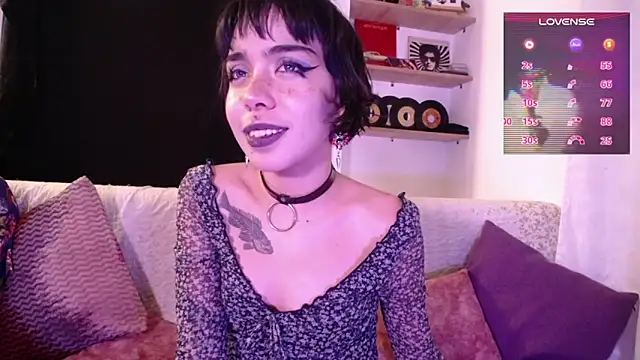 dark  nymph online show from 13, 4, 2026