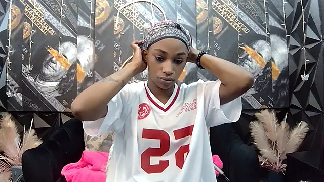 Lilmisbaddyxxx online show from 13, 10, 2025