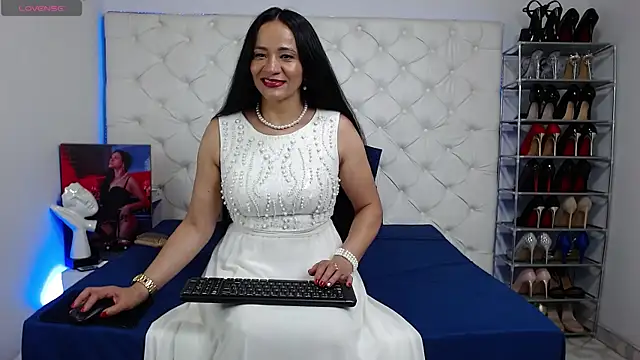 yury m2  online show from 11, 11, 2025