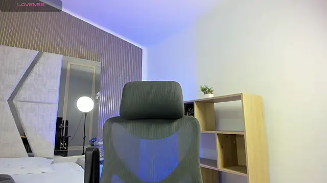 Axel grey  online show from 10, 1, 2026