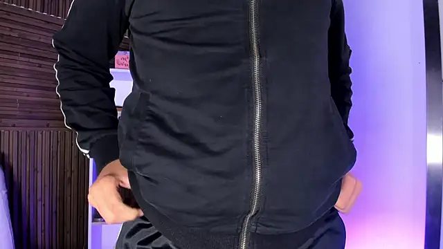 Axel grey  online show from 28, 11, 2025