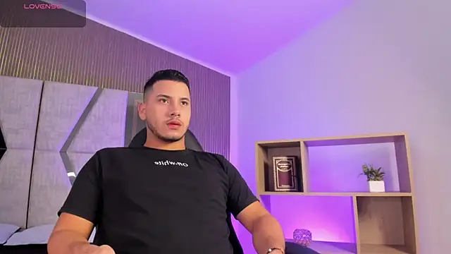 Axel grey  online show from 21, 2, 2026