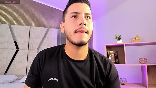 Axel grey  online show from 6, 3, 2026