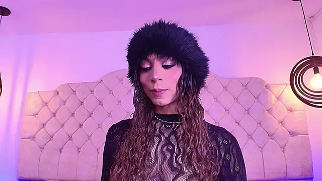 Zahara1 online show from 4, 12, 2025