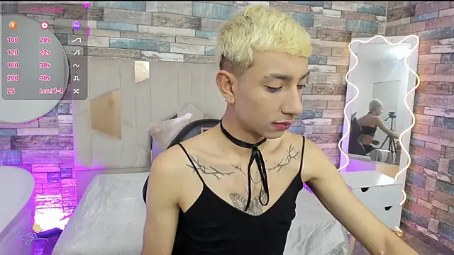 CYRUS TAY online show from 22, 5, 2026