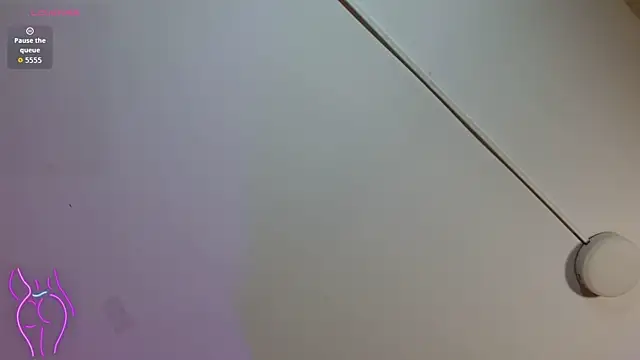 Snapshot of CYRUS_TAY chatting on 4, 6, 2026 CYRUS TAY online show from 4, 6, 2026