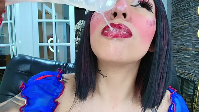 miss   abigail online show from 29, 10, 2025