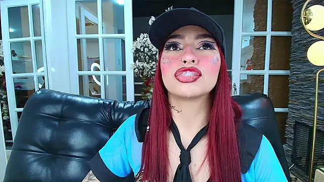 miss   abigail online show from 28, 10, 2025