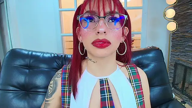 miss   abigail online show from 17, 10, 2025