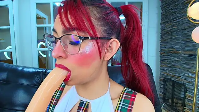 miss   abigail online show from 15, 11, 2025