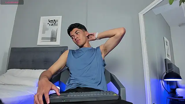 Tylerffoxx online show from 19, 9, 2025