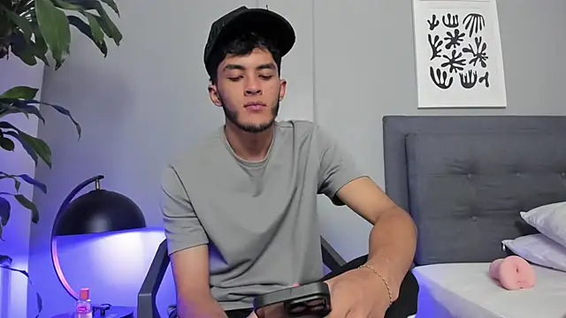 Tylerffoxx online show from 23, 5, 2026