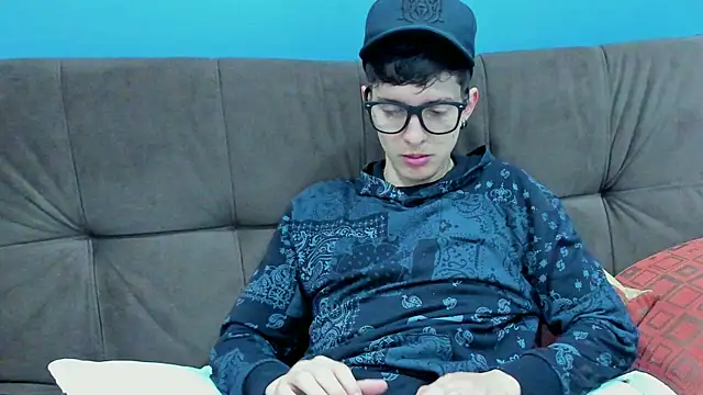 Jheampiiero online show from 4, 12, 2025