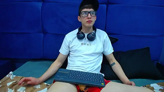 Jheampiiero online show from 26, 9, 2025