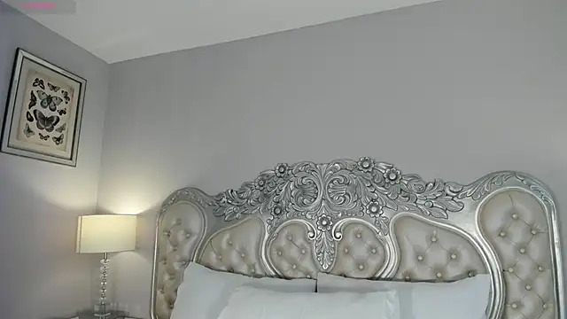 CarolineLee  online show from 17, 1, 2026