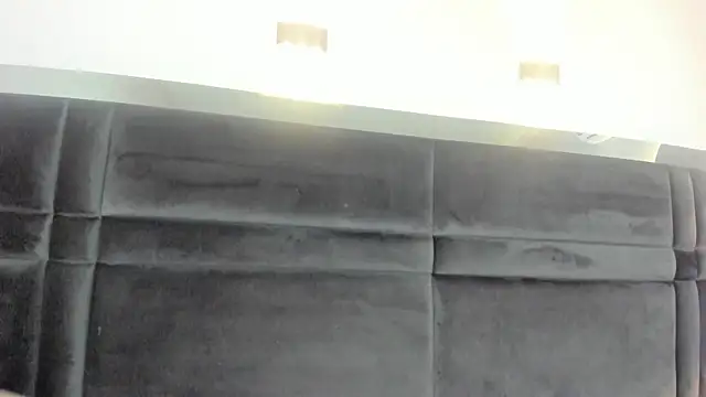 CarolineLee  online show from 18, 3, 2026