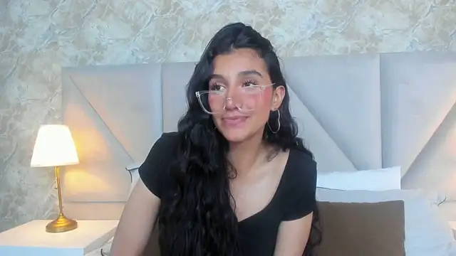 ValentiinaCruz online show from 20, 10, 2025