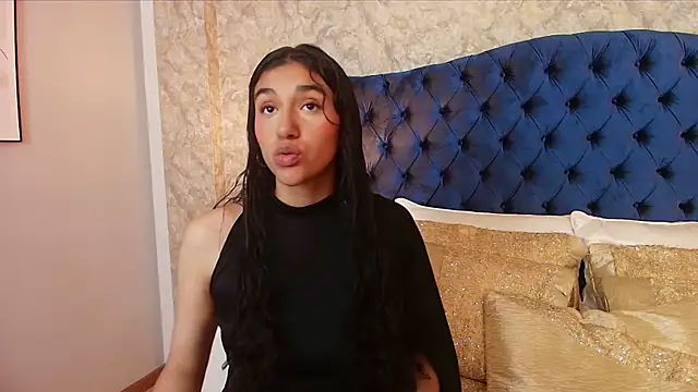 ValentiinaCruz online show from 2, 12, 2025