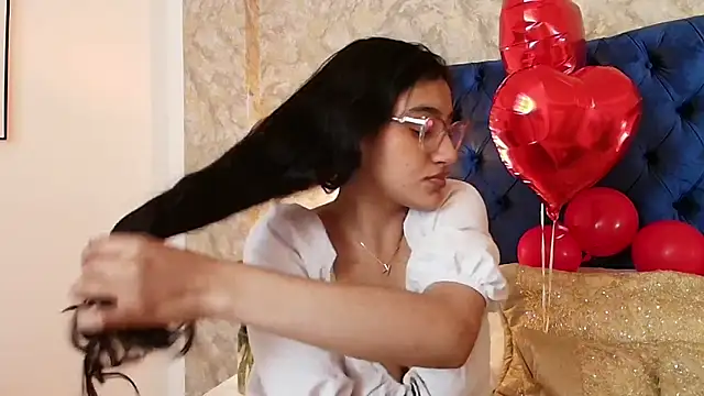 ValentiinaCruz online show from 12, 2, 2026