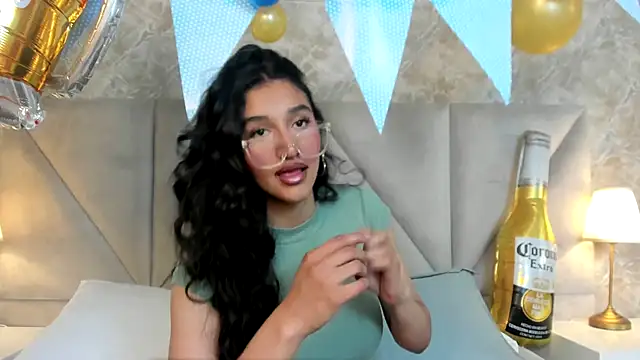 ValentiinaCruz online show from 29, 9, 2025