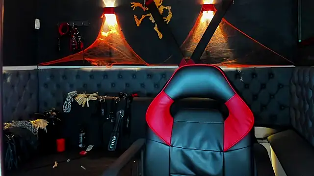 DIEGO WICKED online show from 26, 10, 2025