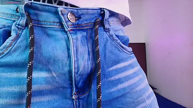 Ashton Myers online show from 3, 10, 2025