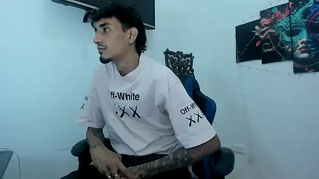 Sexvergon 26 online show from 12, 4, 2026