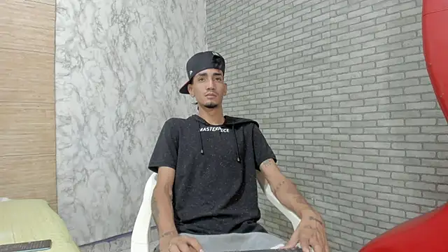 Sexvergon 26 online show from 17, 11, 2025