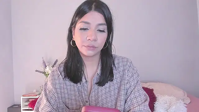 Laura-angeel online show from 5, 2, 2026