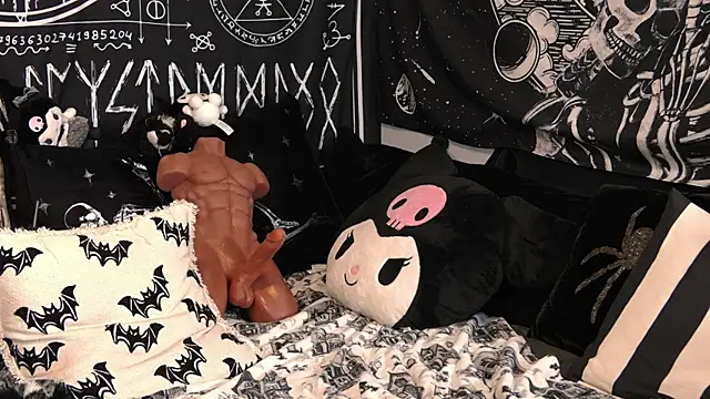 Paige Turner online show from 5, 4, 2026