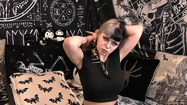 Paige Turner online show from 25, 3, 2026