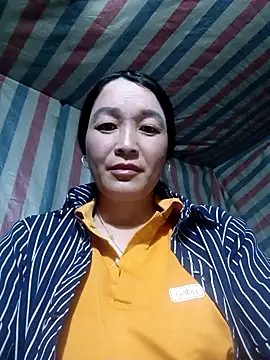 Snapshot of Bliss_rose chatting on 15, 11, 2025 Bliss rose online show from 15, 11, 2025