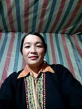 Snapshot of Bliss_rose chatting on 7, 11, 2025 Bliss rose online show from 7, 11, 2025