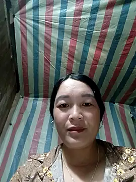 Snapshot of Bliss_rose chatting on 4, 10, 2025 Bliss rose online show from 4, 10, 2025