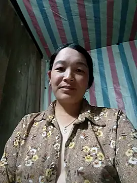 Snapshot of Bliss_rose chatting on 4, 10, 2025 Bliss rose online show from 4, 10, 2025