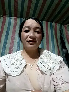 Snapshot of Bliss_rose chatting on 16, 10, 2025 Bliss rose online show from 16, 10, 2025