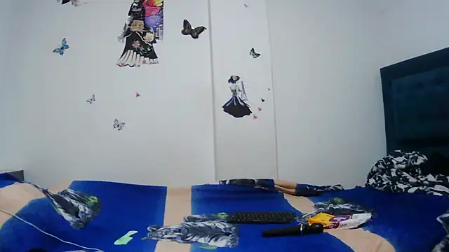 Snapshot of AddyStuart_ chatting on 13, 11, 2025 AddyStuart online show from 13, 11, 2025