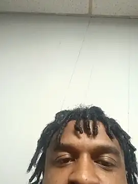 Snapshot of Longthickdick33 chatting on 25, 10, 2025 Longthickdick33 online show from 25, 10, 2025