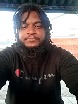 Snapshot of Longthickdick33 chatting on 17, 6, 2026 Longthickdick33 online show from 17, 6, 2026