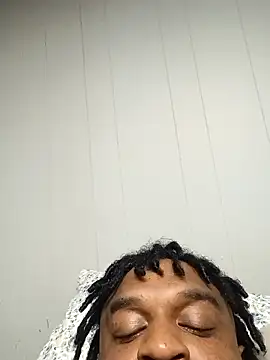 Snapshot of Longthickdick33 chatting on 9, 10, 2025 Longthickdick33 online show from 9, 10, 2025