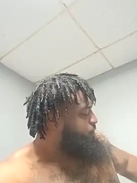 Snapshot of Longthickdick33 chatting on 4, 11, 2025 Longthickdick33 online show from 4, 11, 2025