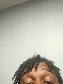 Snapshot of Longthickdick33 chatting on 26, 10, 2025 Longthickdick33 online show from 26, 10, 2025