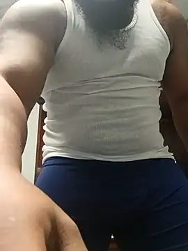 Snapshot of Longthickdick33 chatting on 18, 11, 2025 Longthickdick33 online show from 18, 11, 2025