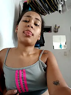 Shanel 69 online show from 6, 10, 2025