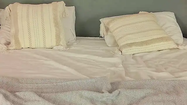 MilaLavson online show from 15, 10, 2025