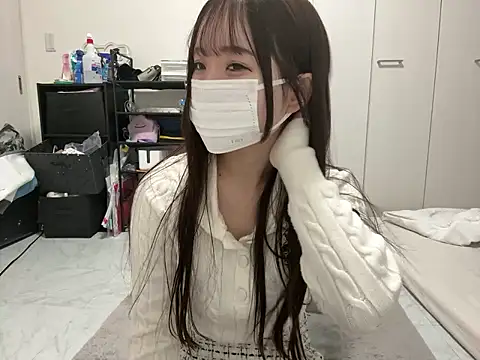 Snapshot of nano-da-u chatting on 24, 10, 2025 nano-da-u online show from 24, 10, 2025