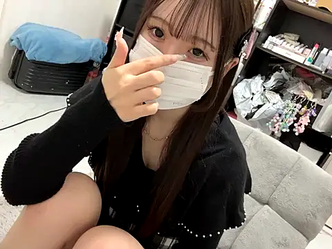 Snapshot of nano-da-u chatting on 22, 10, 2025 nano-da-u online show from 22, 10, 2025