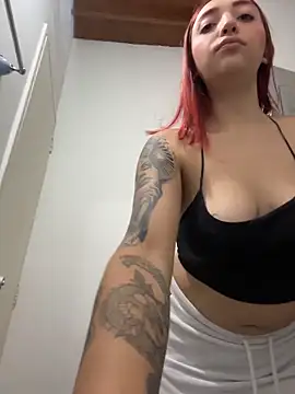 Paulina-Wells online show from 11, 10, 2025