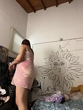 Paulina-Wells online show from 7, 10, 2025